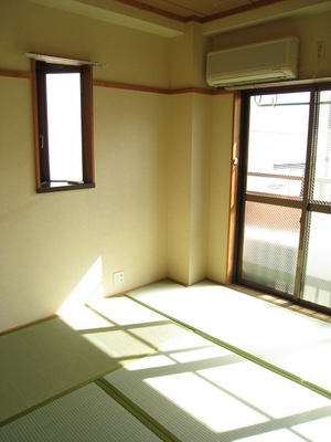 Living and room. Perfect Japanese-style room in the futon faction ☆ 