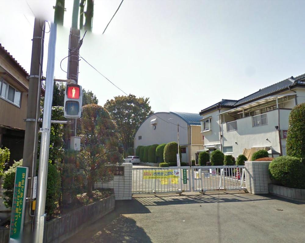 Primary school. 2013m until the Saitama Municipal Noda Elementary School