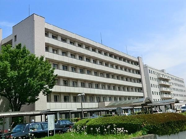 Hospital. 950m to Saitama City Hospital