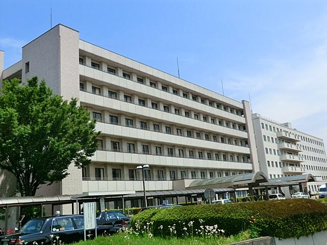 Hospital. 900m up to municipal Saitama Municipal Hospital