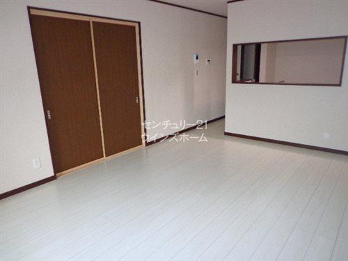 Living. Building 2