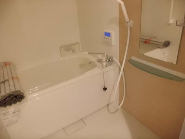 Bathroom. Bathroom with Reheating function