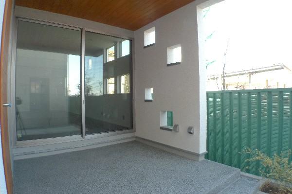 Local appearance photo. ◇ spacious entrance porch on how to use various. 