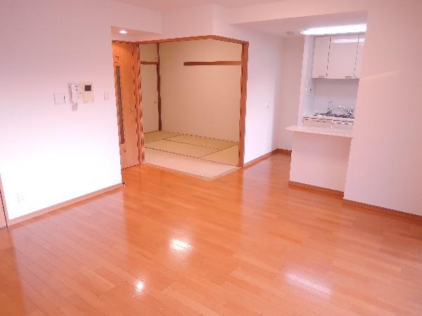 Living. I open the living Japanese-style wheat bran - the apartment interior Interior Photos, It will be spacious space of about 20 quires