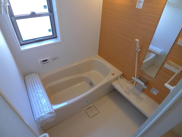 Bathroom. Bathroom ventilation heating dryer 1 tsubo unit bus vanity 90 centimeters wide with shower