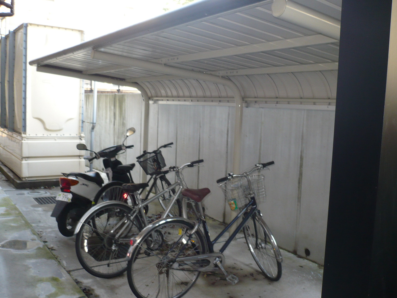 Other common areas. Bicycle-parking space