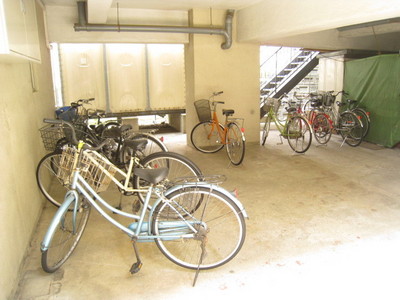 Other common areas. Place for storing bicycles