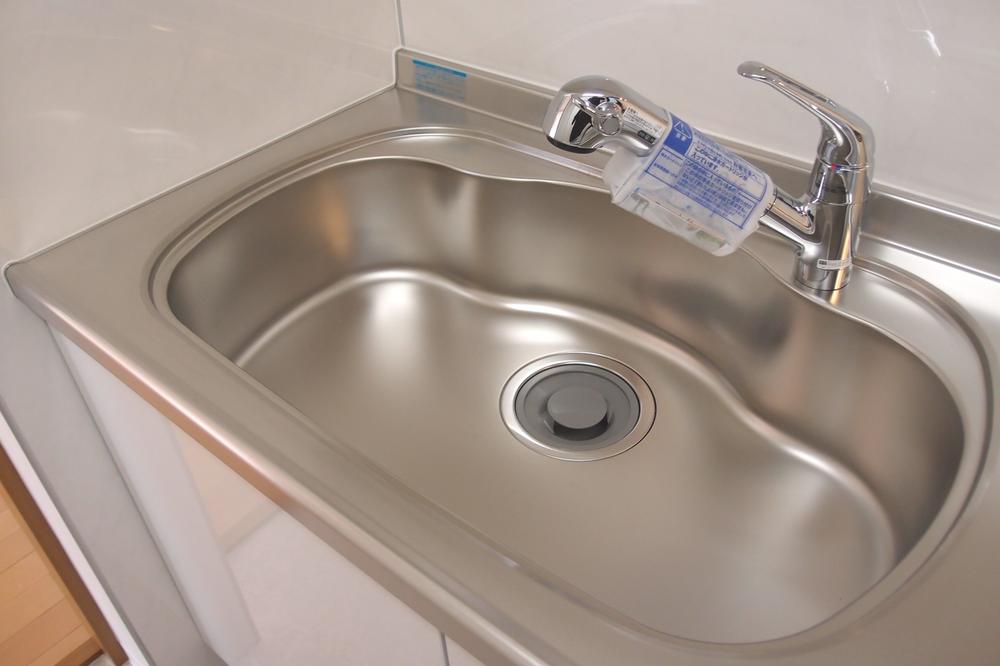 Kitchen. Kitchen sink (January 2014) Shooting