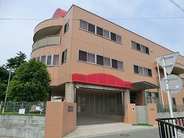 kindergarten ・ Nursery. 959m to Urawa Wakatake kindergarten