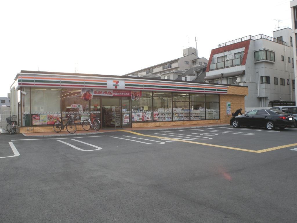 Convenience store. Seven-Eleven Saitama Buzo 3-chome up (convenience store) 265m