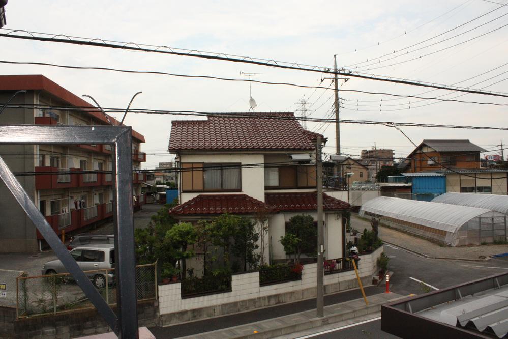 View photos from the dwelling unit. View from local (September 2013) Shooting