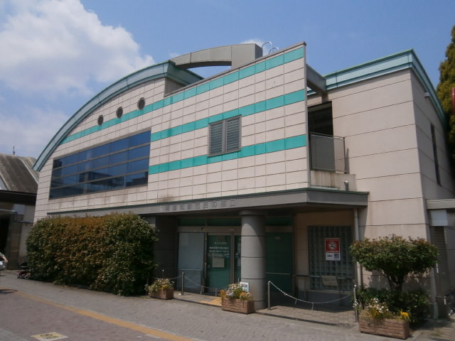 Government office. 1100m to Minami-Urawa Station citizen of the window (government office)