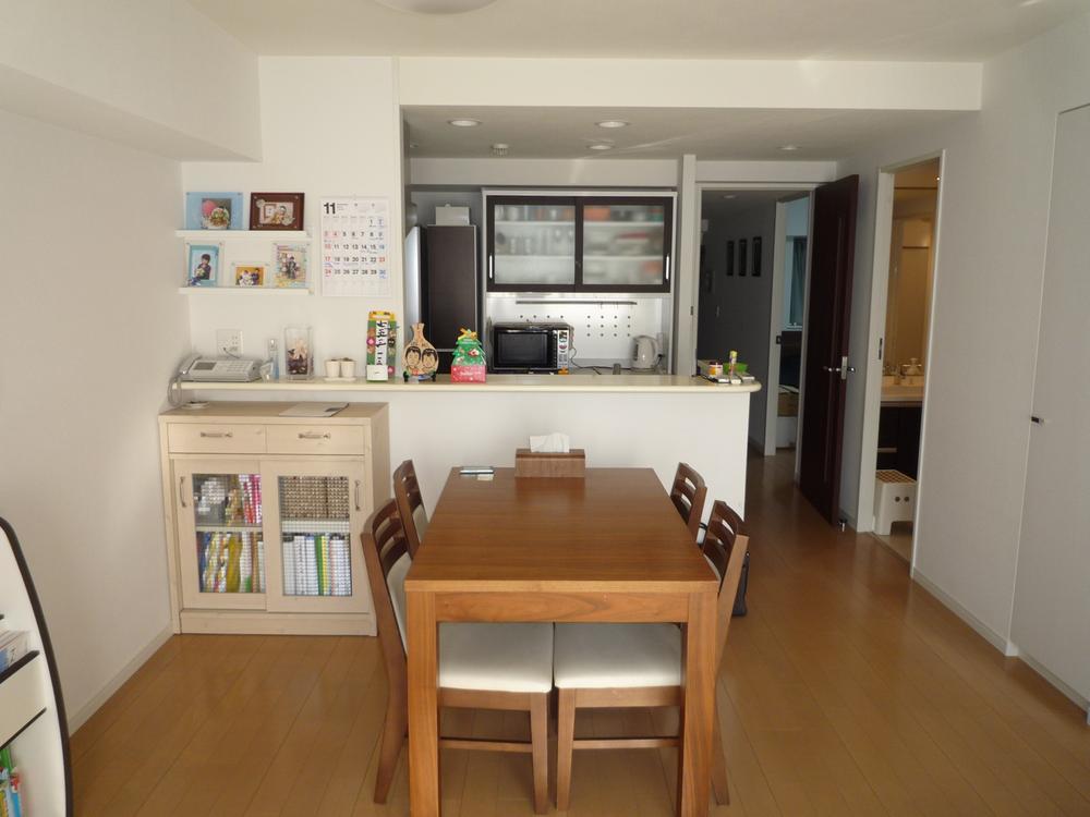 Living. Indoor (11 May 2013) Shooting