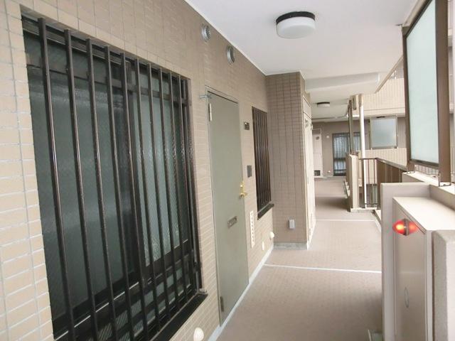 Local appearance photo