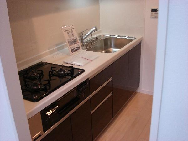Kitchen. . Replaced the system kitchen. (Artificial marble ・ Water purifier with faucet)