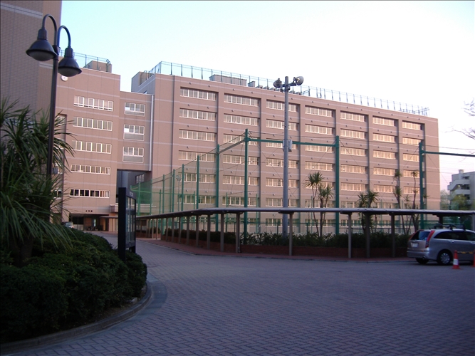 high school ・ College. Urawa business school (high school ・ NCT) to 353m