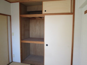 Living and room. Armoire