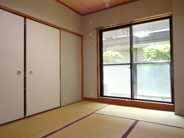 Other room space.  ☆ Sunny 6 quires Japanese-style room ☆ 