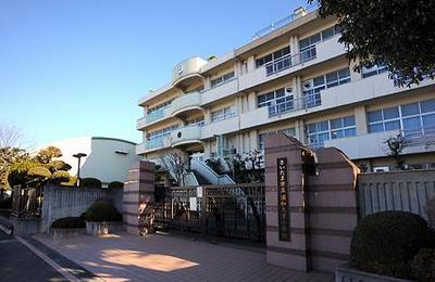 Primary school. Osato to elementary school (elementary school) 380m