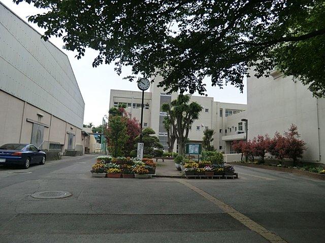 Junior high school. 700m until the Saitama Municipal Otani Junior High School