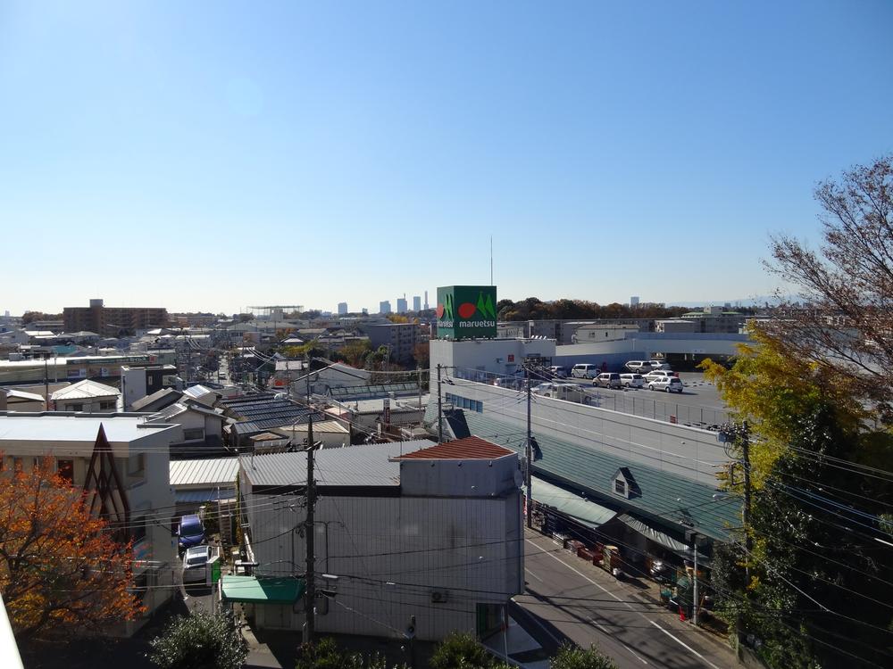 View photos from the dwelling unit