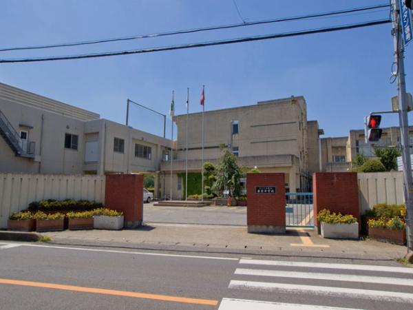 Junior high school. 1030m up to junior high school 2012 / 08 / 22 shooting Saitama Municipal Harusato junior high school