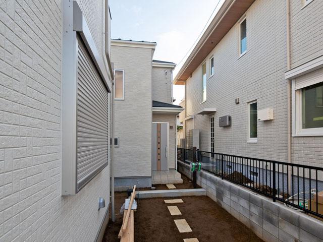 Other local.  ■ Building 2 24,800,000! « ■ Car space 2 units can be!  ■ »« Face-to-face kitchen! »Daisuna earth east small about 370m! Daisuna soil about 520m!  ■ Maruetsu 230m! It is conveniently located property! 