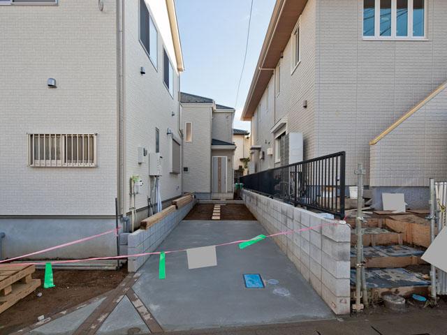 Other local.  ■ Building 2 24,800,000! « ■ Car space 2 units can be!  ■ »« Face-to-face kitchen! »Daisuna earth east small about 370m! Daisuna soil about 520m!  ■ Maruetsu 230m! It is conveniently located property! 