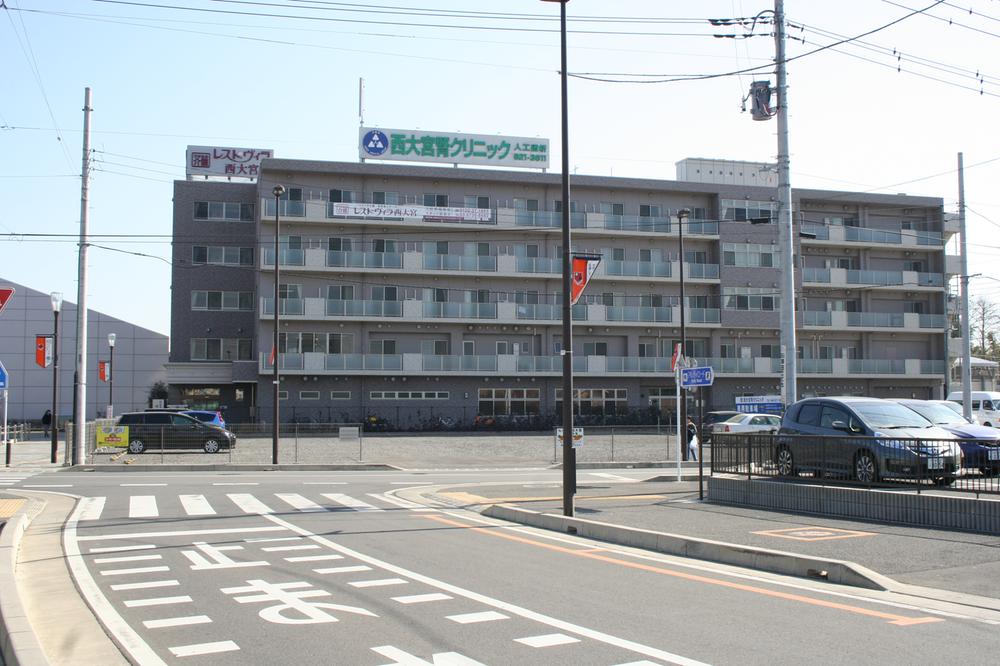 Hospital. Do the 150m dialysis until the clinic "west Omiya renal clinic" also opened. 