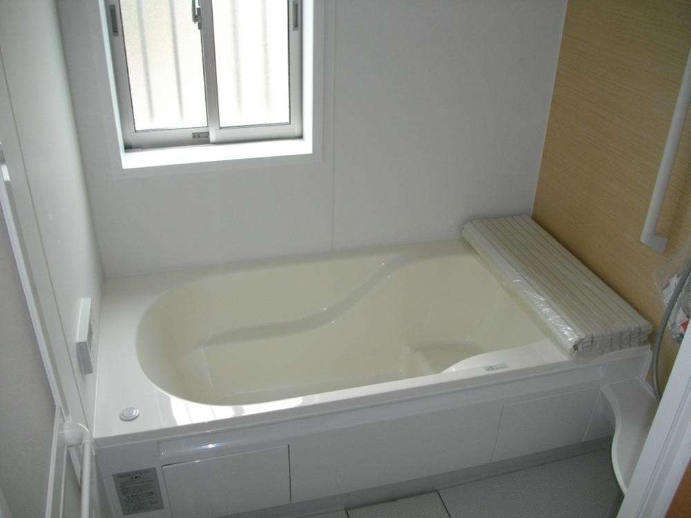 Bathroom. Spacious 1 pyeong type of bathroom