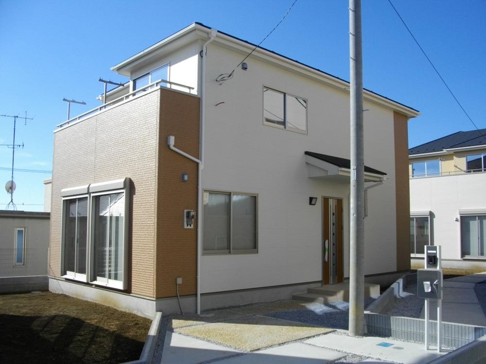 Local appearance photo. Phase 1 Building 2