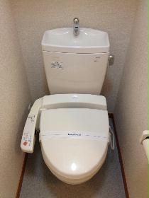 Toilet. bus ・ Toilet another separate type