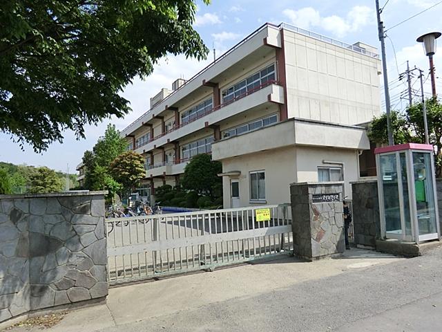 Primary school. Elementary school Once out of the 100m house until the Saitama Municipal Omiyanishi elementary school looks (^ _-) - ☆ 