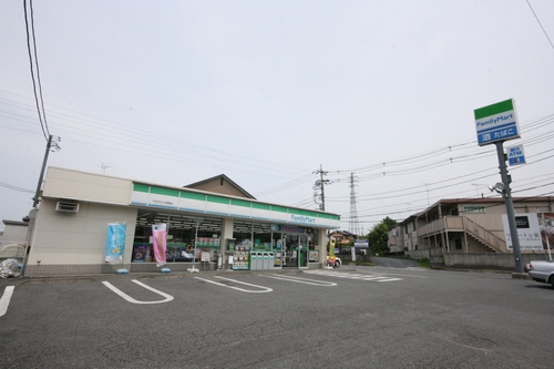 Convenience store. FamilyMart Yamagata and Sashiogi store up (convenience store) 549m