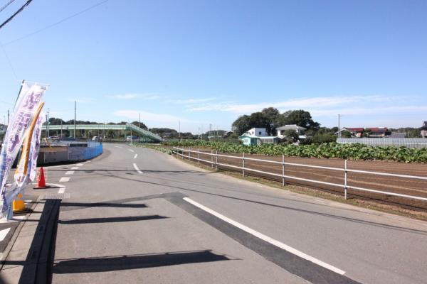 Local photos, including front road