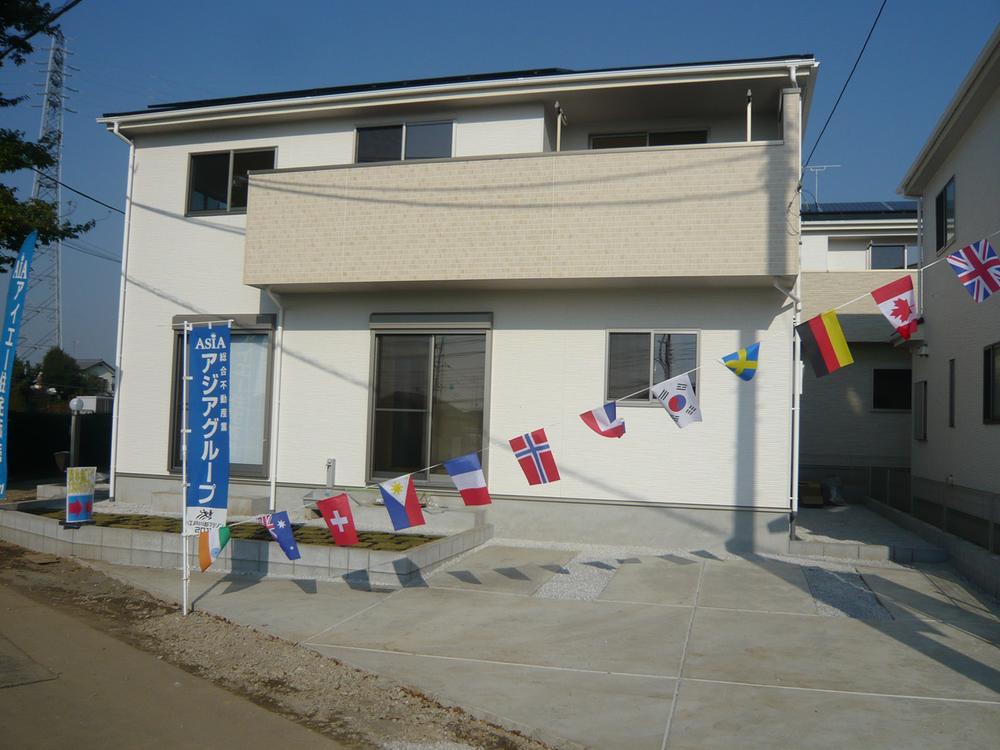 Other local.  ■ Building 2 _3380 ten thousand ■  ■ Solar panels 2.46kw ■ Car space parallel two! It was completed! 