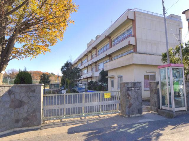 Primary school. Omiyanishi until elementary school 850m