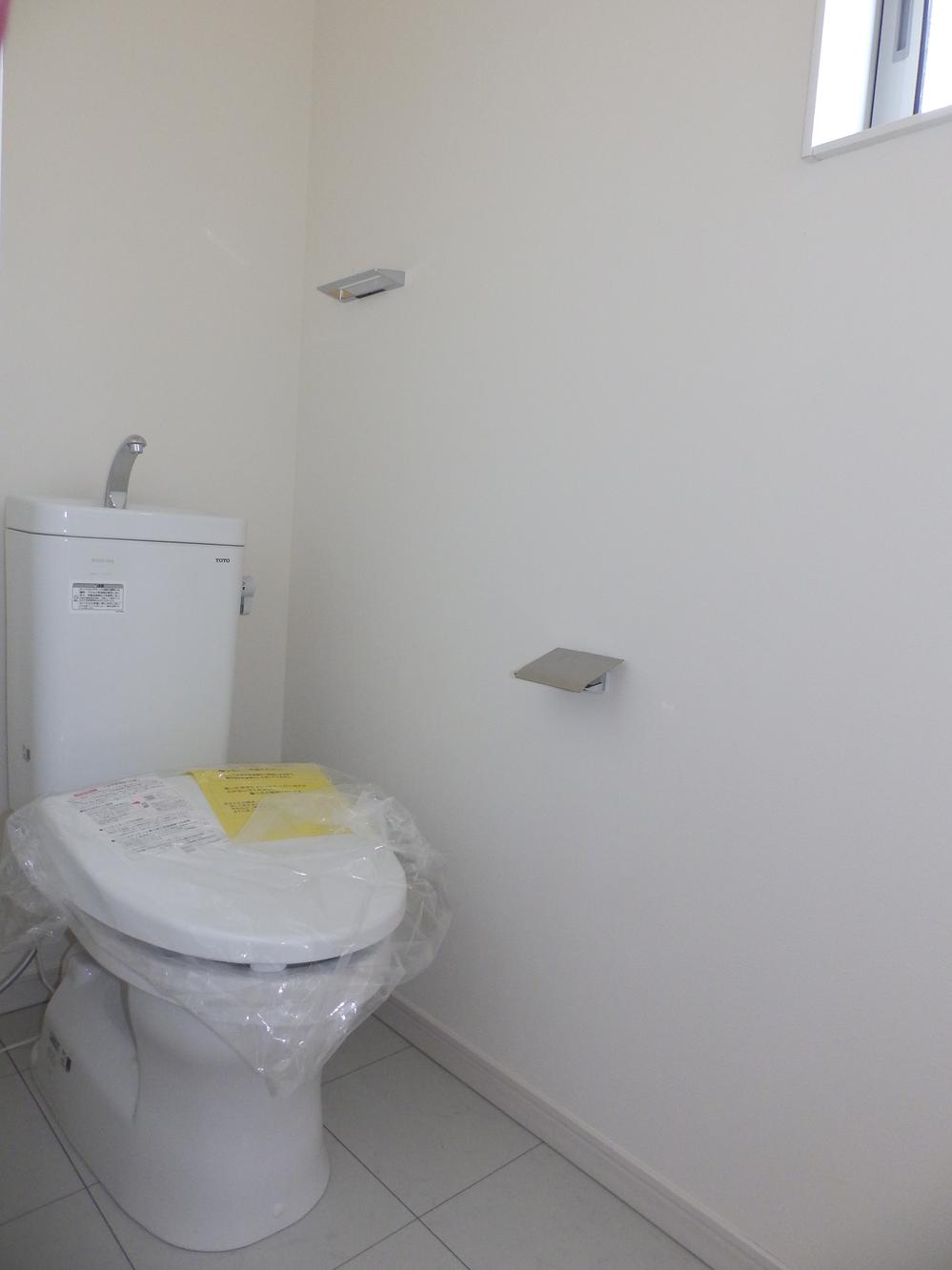 Toilet.  ◆ Second floor toilet ◆ 