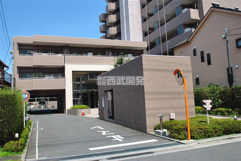 Local appearance photo. Parking entrance