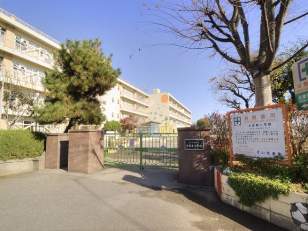Primary school. 247m until the Saitama Municipal Omiya Higashi Junior High School