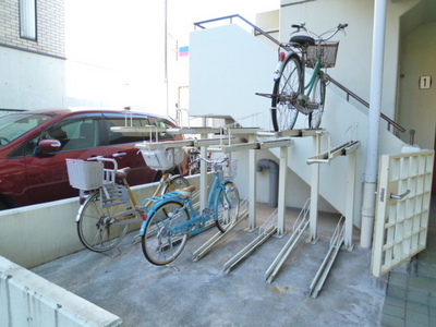 Other common areas. Bicycle-parking space