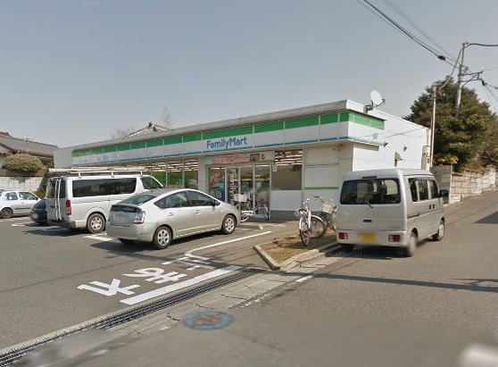 Convenience store. FamilyMart Saitama Amanuma store up (convenience store) 428m