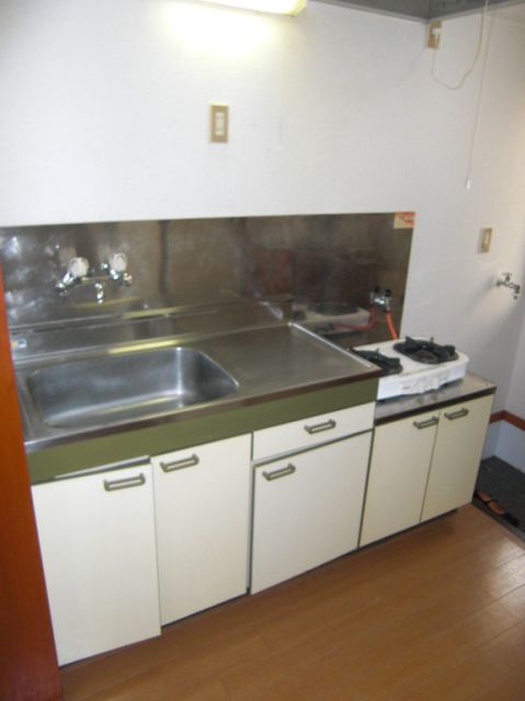 Kitchen. Easy cook in large kitchen