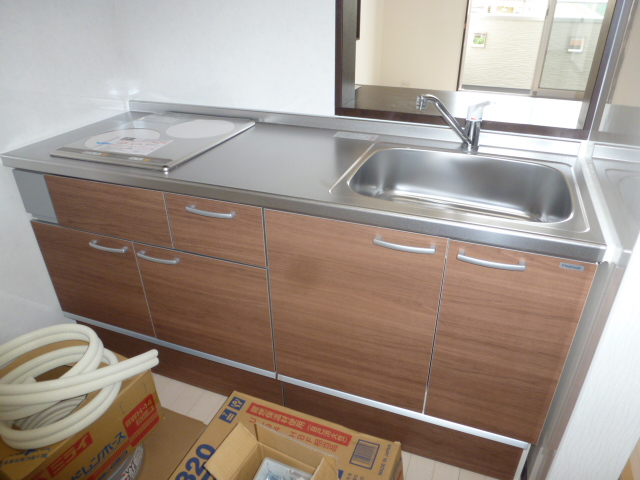 Kitchen. IH2 neck counter system Kitchen