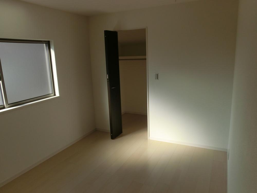 Non-living room. 2 Kaiyoshitsu. 