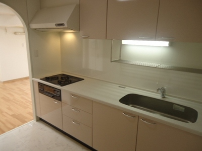 Kitchen.  ※ 506, Room interior reference photograph 3-neck gas system Kitchen