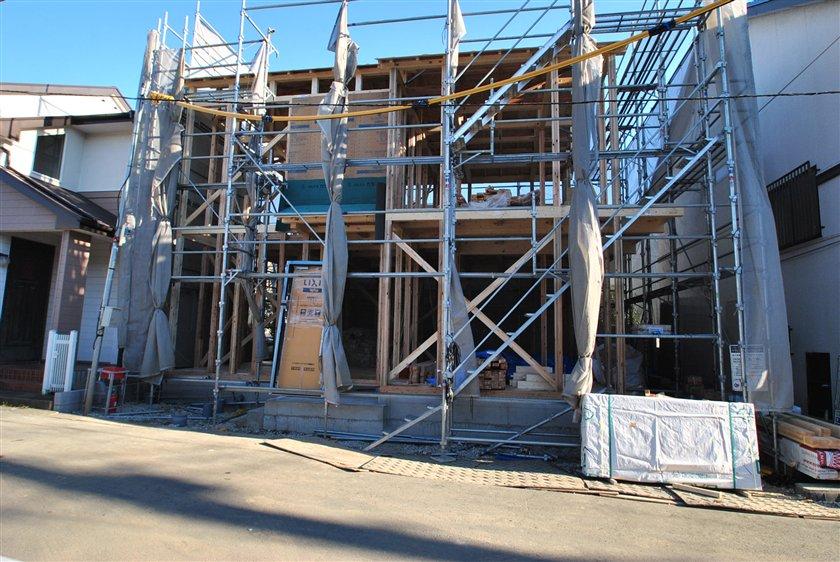 Local appearance photo. Local (12 May 2013) Shooting