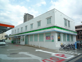 Convenience store. 370m to Family Mart (convenience store)