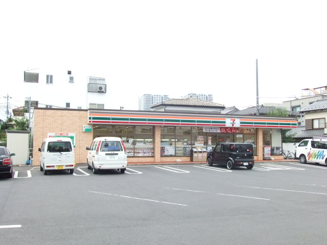 Convenience store. Seven-Eleven Saitama Yoshiki-cho store (convenience store) to 516m