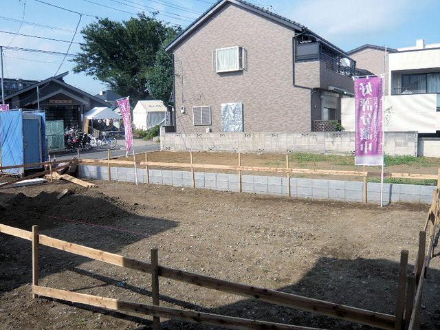 Local appearance photo. It is a quiet residential area